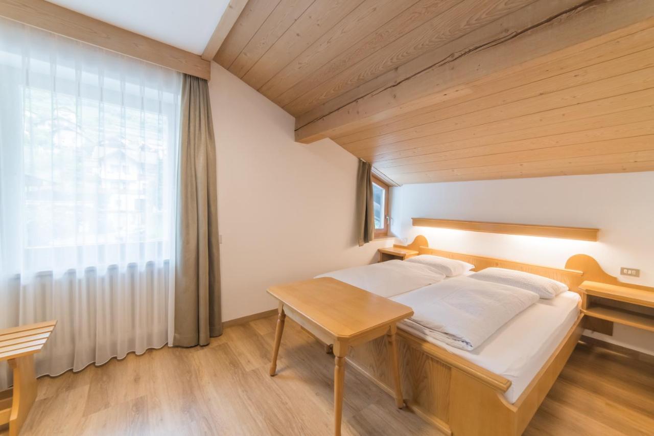 Pension Apartments Pardell Кастельбелло Экстерьер фото