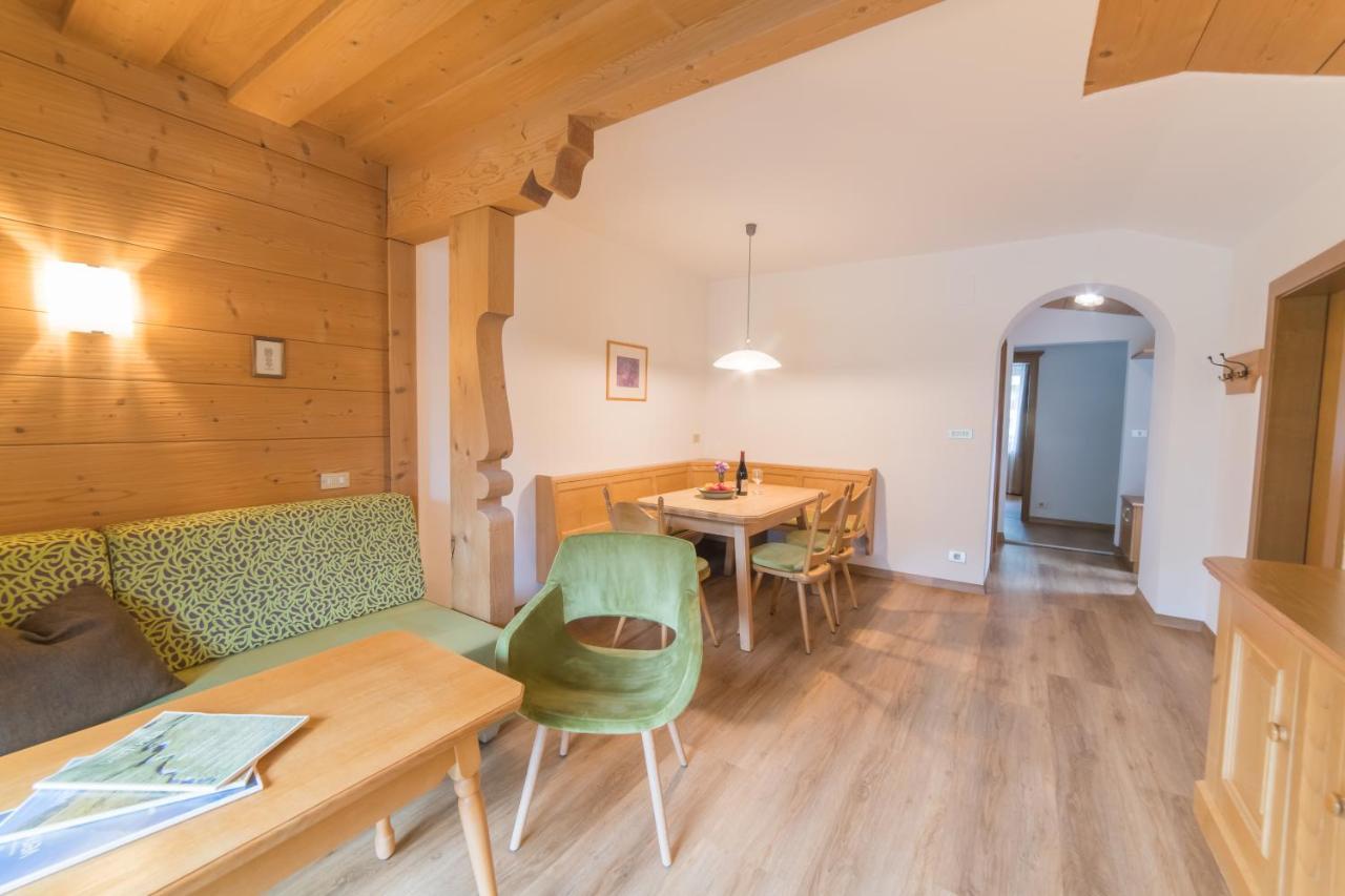 Pension Apartments Pardell Кастельбелло Экстерьер фото