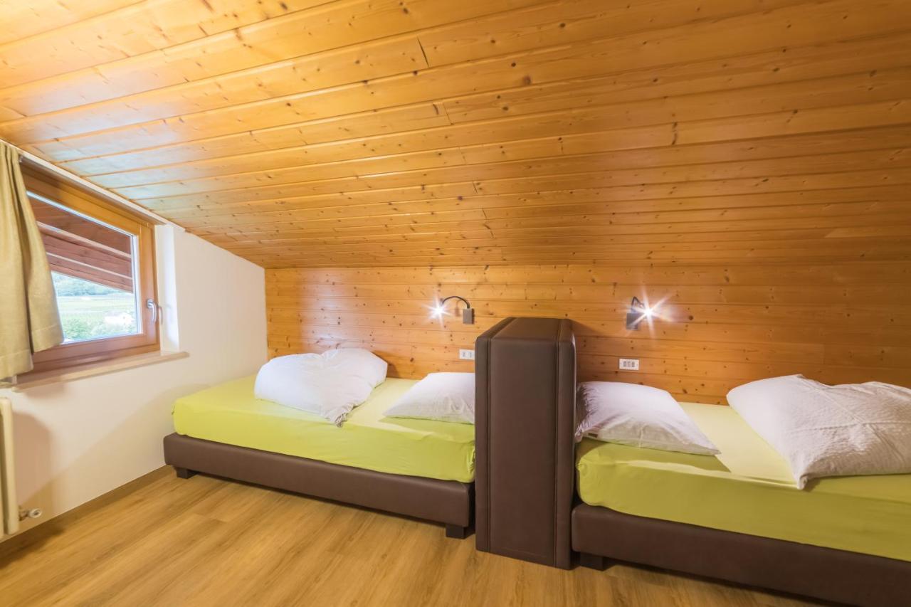 Pension Apartments Pardell Кастельбелло Экстерьер фото